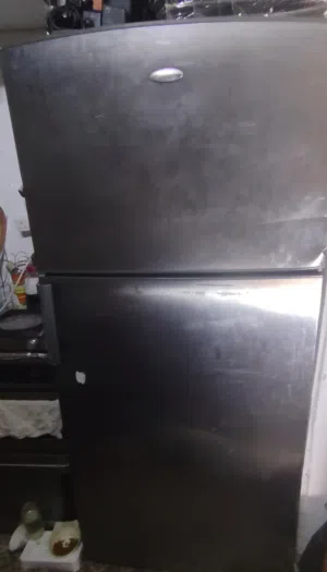 للبيع براده ممتازه وايت ويل 24 قدم