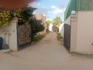 فيلا للبيع بي قرب مصنع النجمة طريق مصحه قدور 2 دور