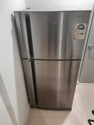 ثلاجه للبيع مستخدمه