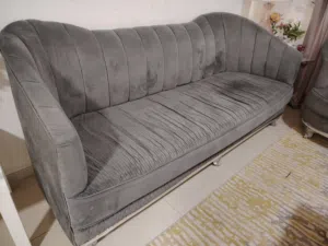 Beautiful 5 seater Sofa Set @ MSQ