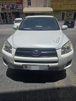 Toyota Rav 4 2011 model