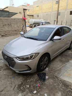 سيارة هيونداي نوع النترا موديل 2018 للبيع