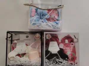 توزيعات للكبار او للاطفال