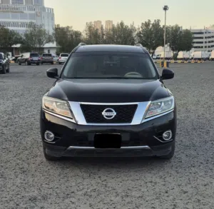 Used Nissan Pathfinder in Hawally