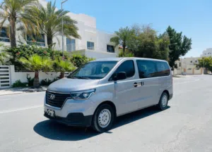 *HYUNDAI H1 2019*                      *Automatic, Agency Bahrain* Model -  2019 Km - 113k km Engine