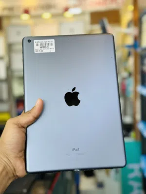 Apple iPad 7 128gb clean good condition