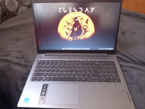 Lenovo Ideapad slim 3