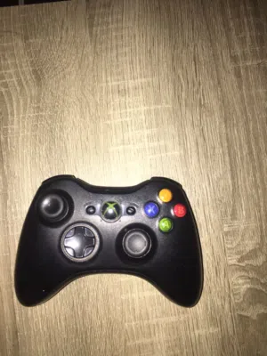 كنترولر اكس بوكس 360 أصلية شغالة امورها مية مية