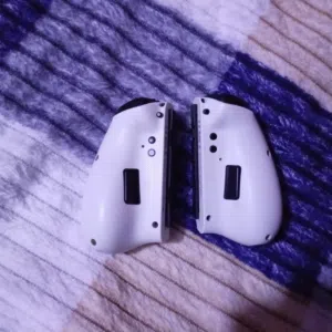 سويتش مستعمل LCD مهكر نضامين