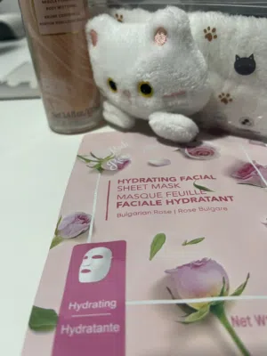 Skin-Care Set : Nebula fragrance body mist (pink), flannel headband with cat, hydrating facial mask