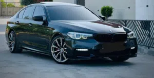 بي ام مواصفات ممتازه. بنزين كامل