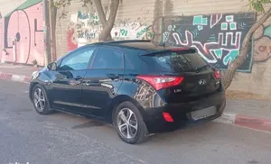 used-hyundai-i30-in-ramallah-and-al-bireh