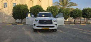 إنفينيتي QX80 خليجي أعلى مواصفات بدون حوادث ولاصبغ نهائيا سيرفس وكاله المالك الاول جديدة جدا