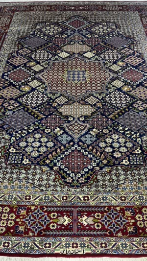 سجادة ايراني ممضية (اصفهان عباسي )
