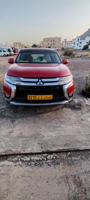 Mitsubishi outlander teacher driven