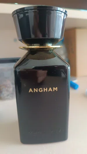 oman luxury amgham & creed