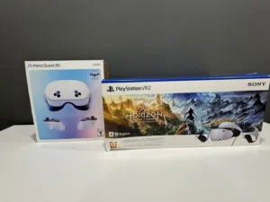 Vr2 ps5 و meta quest 3s للبيع مستعمل vr2 ps5 فيه مشكله set play area وmeta   quest  اموره طيبه