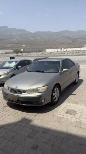 Used Lexus ES in Al Dakhiliya