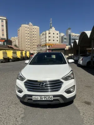 Used Hyundai Santa Fe in Kuwait City