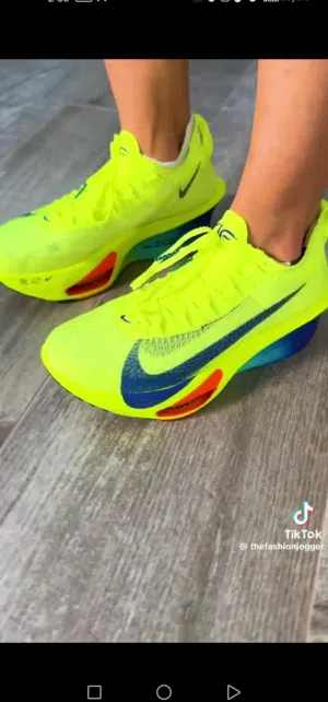 سبيدرو نايك رياضي