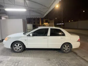لانسر 2008