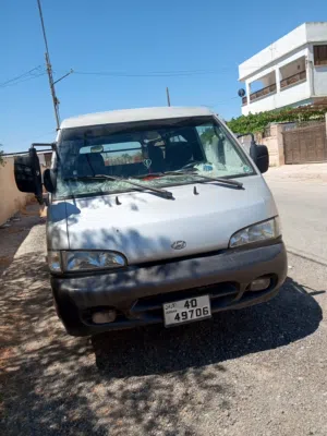 Used Hyundai H 100 in Zarqa