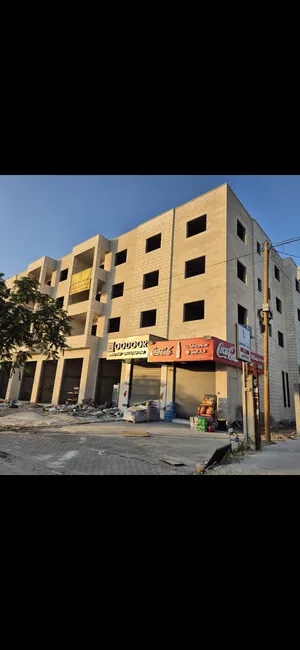 ٣ غرف نوم . ٣ حمّامات . 145 م٢3