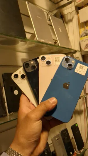 Apple iPhone 13 128 GB in Sana'a