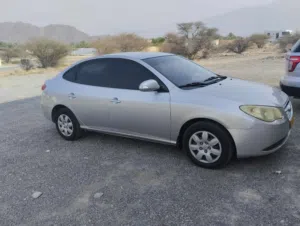 هونداي النترا2011 صالون سيدان فضي مستعمل بحالة ممتازة مع تأمين إلزامي وميزات سعر 950قابل التفاوض