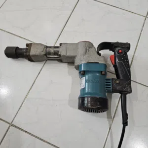 Makita Demolition Hammer (Model HM0810T) شاكوش همر ماكيتا