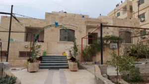 373 m2 5 Bedrooms Villa for Sale in Zarqa Al Zarqa Al Jadeedeh
