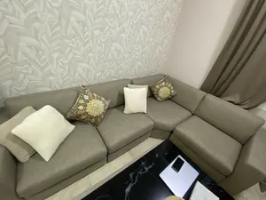 Home centre living room use it only for 1  (3000 qr )month