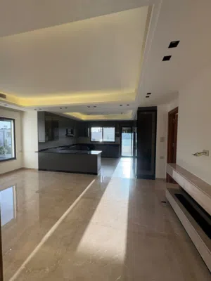 250 m2 4 Bedrooms Apartments for Rent in Amman Abdoun