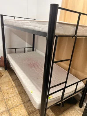 Bunker bed [Black] for 2 people, strong and sturdy with ladder to climb