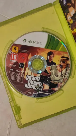 GTA 5 Xbox 360 cd for sale