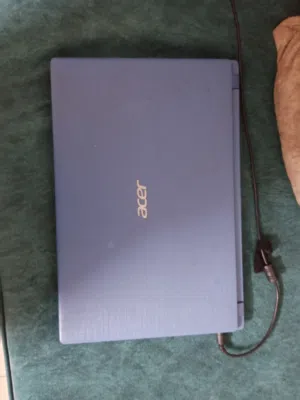 لابتوب نوع acer مع شاحن وماوس