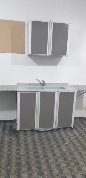 للبيع مطبخ