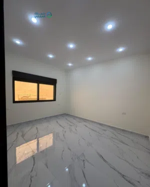 135 m2 3 Bedrooms Apartments for Sale in Zarqa Al Zarqa Al Jadeedeh