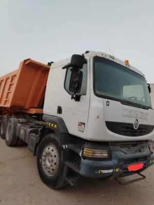 Renault 2008 model and 2xl gulab trailer model 1999