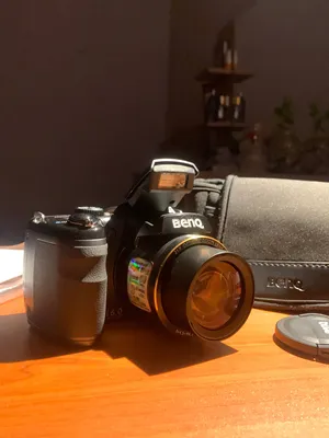 DSLR Cameras . Nikon . New0