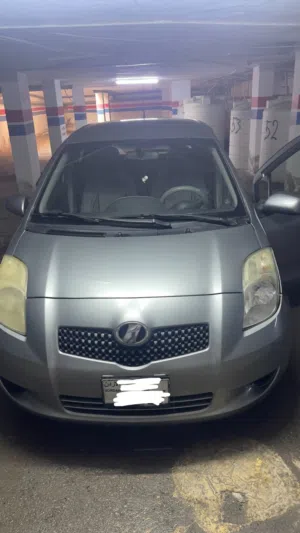 تويوتا ياريس هاتشباك 2008 جير عادي Toyota yaris 2008