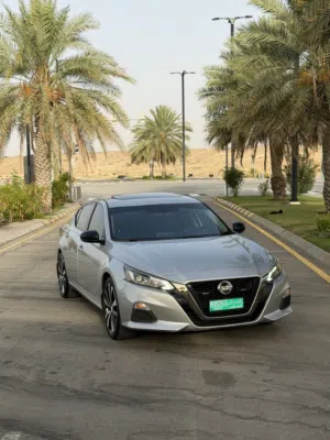 Used Nissan Altima in Muscat
