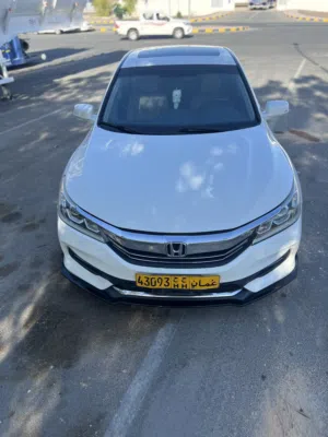 Used Honda Accord in Al Dakhiliya