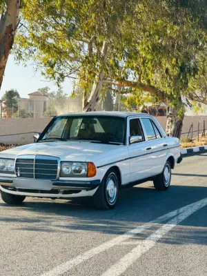 مرسيدس-230-موديل-1983-نخب-نخب