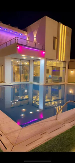 شاليه فاخر للبيع في منطقة البحر الميت