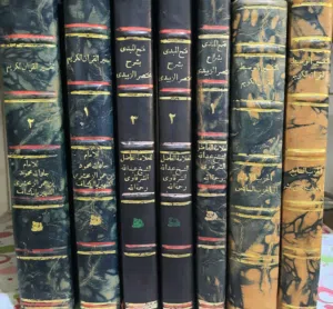 مجموعة مجلدات وكتب نادرة جدا
