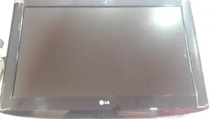 32" LG monitors for sale  in Baghdad