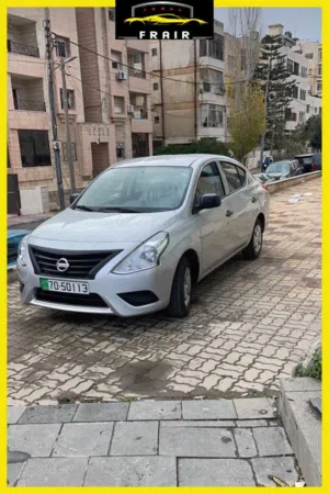 Sedan Nissan in Amman