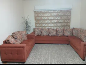 طقم كورنر بحالة جيدة جدا