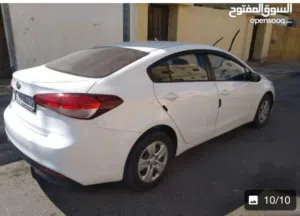 Kia . Cerato . Daily2